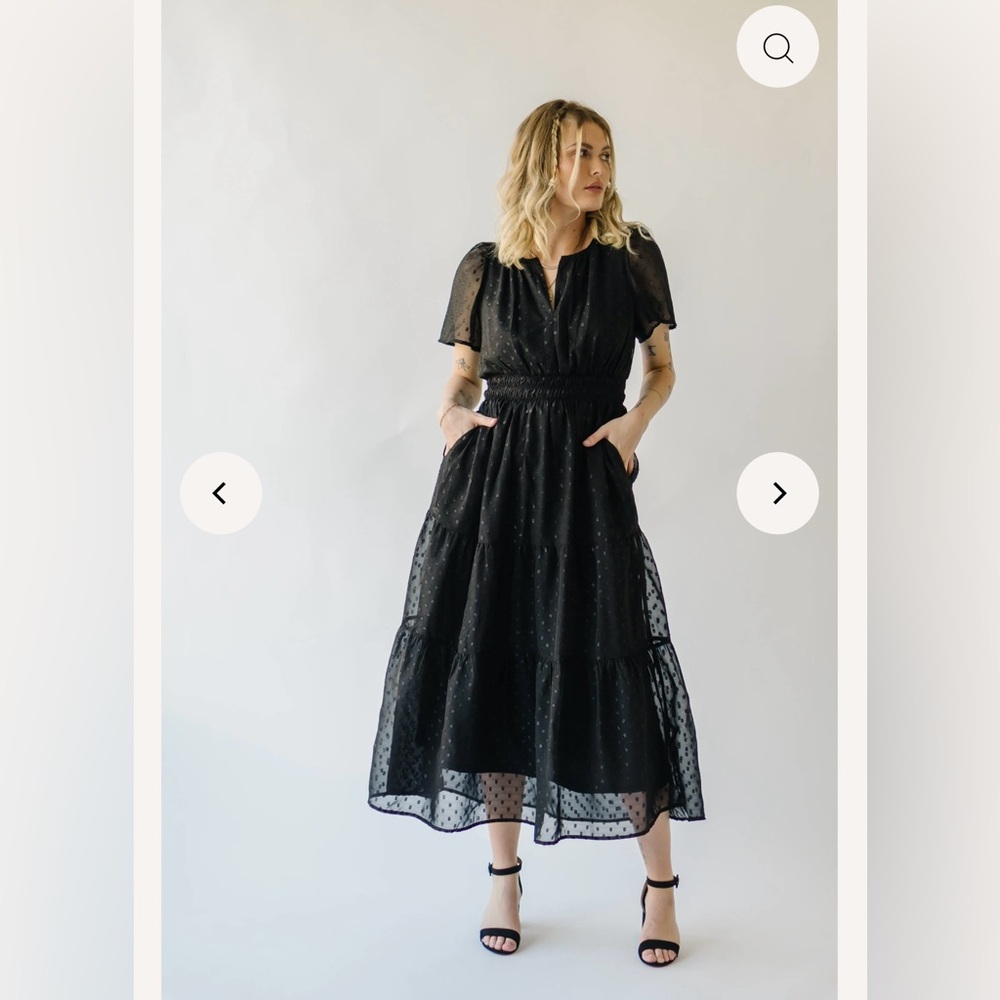NWOT Piper and Scoot Tiered midi dress in black metallic